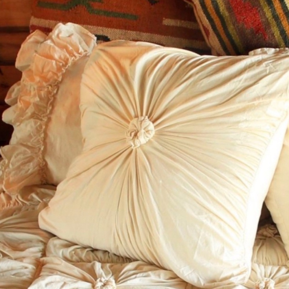 Lazybones Rosette euro jersey sham